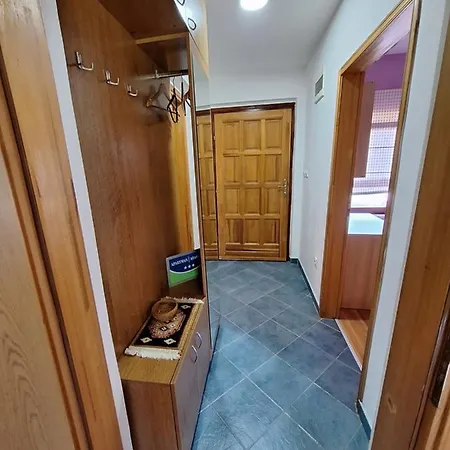 Sara - Centar Ravna Planina - Mir, Tisina, Blizina Sarajeva *